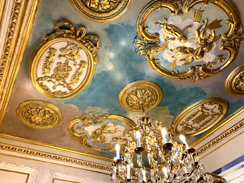 Gilding work - architectural
